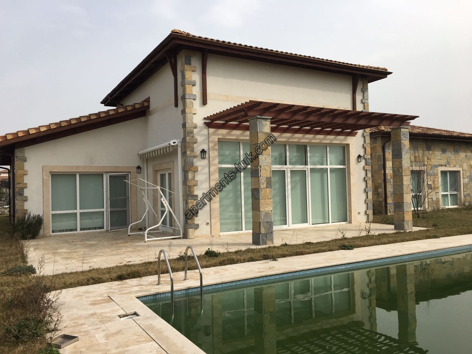 VILLA IN BEYLİKDÜZÜ İSTANBUL TR V 6060 